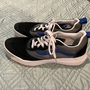 VANS ULTRARANGE SNEAKERS MENS 10